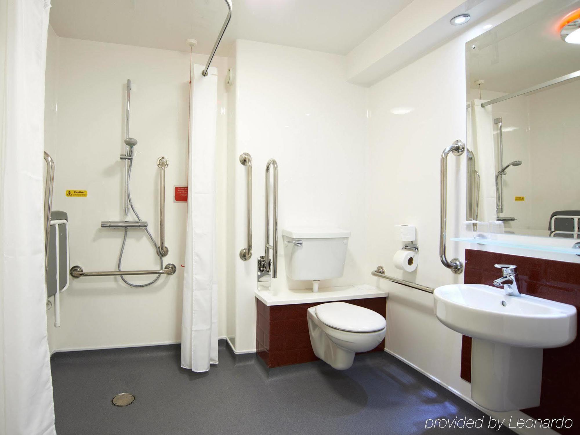 Travelodge London Woolwich מראה חיצוני תמונה