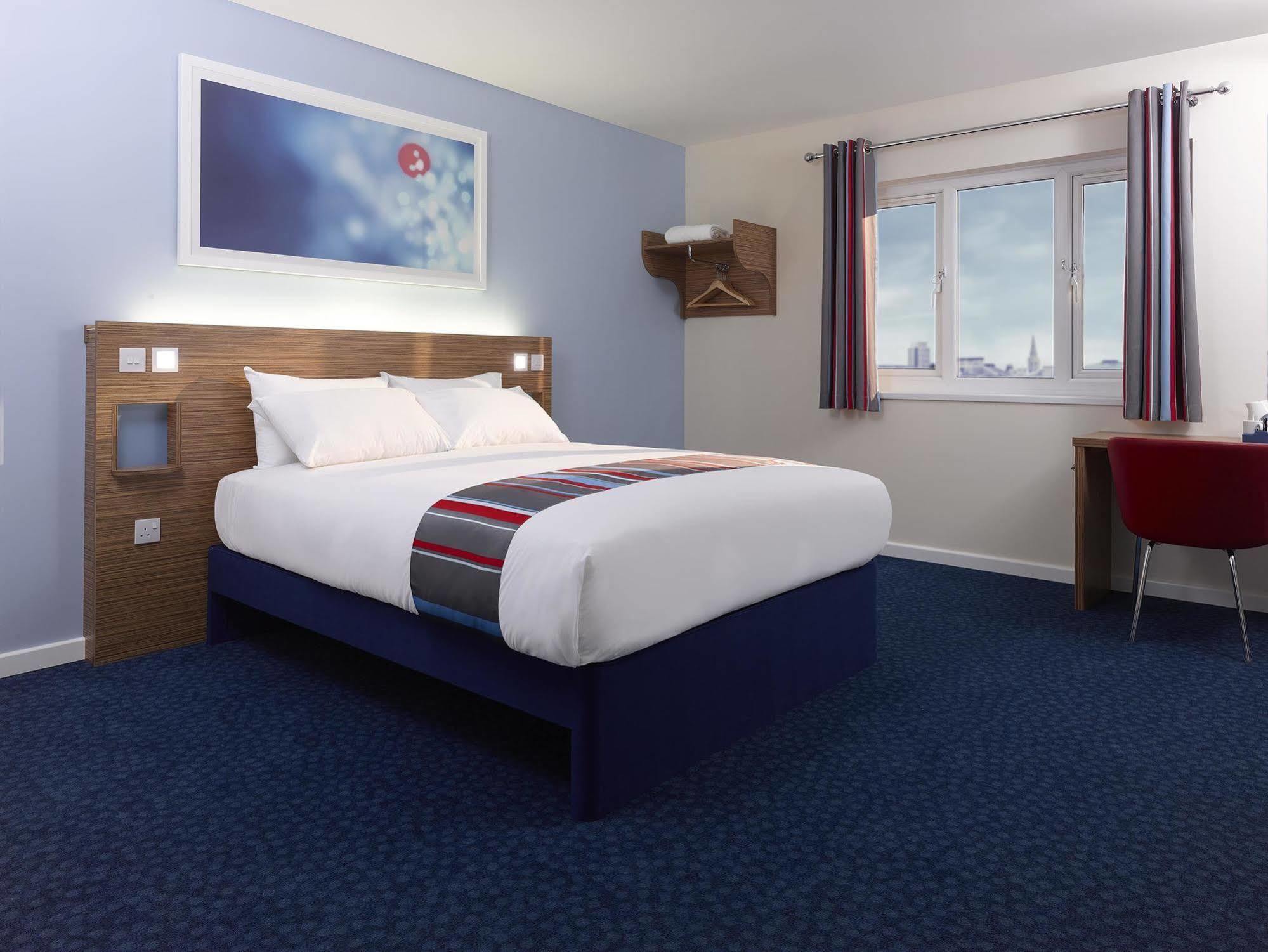Travelodge London Woolwich מראה חיצוני תמונה